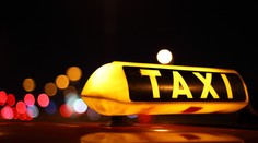 Jazda taxíkom, na ktorú nezabudne. Vodič zaútočil na zákazníka kosou