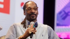 Raper Snoop Dogg ponúka marihuanu s vlastným menom