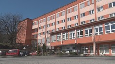 Až 45 pracovníkov domu seniorov v Likavke je v karanténe, kolegyňa má koronavírus