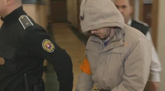 Peter žil 14 rokov ako vzorný manžel a otec rodiny. Dnes ho odsúdili za vraždu českej servírky