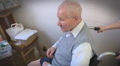 Dôchodcu zmanipulovala opatrovateľka, o majetok po jeho smrti bojuje na súde dcéra