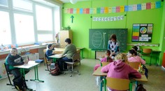 Psychológ je nepotrebný, deti sa majú obrátiť na kňaza. V Nemšovej má biskupstvo konflikt s riaditeľom školy a rodičmi