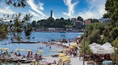 Dovolenka v Chorvátsku: Vypočítali sme, koľko vás môže stáť cesta lietadlom, autobusom i vlakom