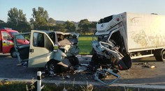 Tragická nehoda na východe. Tri rodiny prišli o otcov, ktorí pracovali v Rakúsku