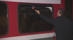 Cestujúcim sa na odškodné poskladajú štátni manažéri. Vieme, koľko dostanú