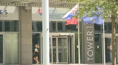 Štát chce uľahčiť veľké verejné obstarávania. Opozícia aj mimovládky sa boja korupcie