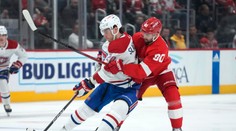 Montreal so Slafkovským zvíťazil, Tampa s Černákom prehrala