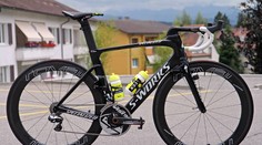 Nový tím a nový bicykel. Dokáže získať viac než 120 sekúnd na 40 km