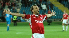 Prisadol loptu a mali ho za boha. Turbo-trpaslík bol najlepší v Európe, do Nemecka ušiel komunistom (príbeh)