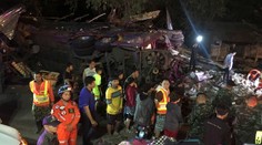 Tragická nehoda autobusu v Thajsku, zomrelo 18 ľudí