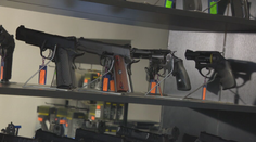 Záujem o kúpu zbrane na Slovensku stúpa. Štát sprísňuje pravidlá