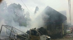 Požiar rodinného domu v Ždiari sa už podarilo zlikvidovať. Škoda asi 200-tisíc eur