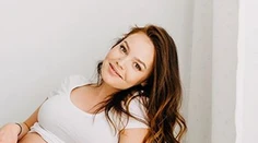 Mária Bartalos tesne pred pôrodom. Ukázala nádherné bruško