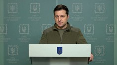 Rusko musí zastaviť bombardovanie, inak rokovania nemajú zmysel, vyhlásil ukrajinský prezident