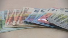 Kto zostane po škole pracovať na Slovensku, nebude musieť vrátiť študentskú pôžičku