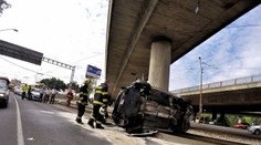 FOTO: Táto dopravná nehoda ochromila rannú špičku v Bratislave