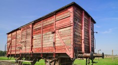 Uplynulo 75 rokov od prvého transportu slovenských Židov do Auschwitz-Birkenau