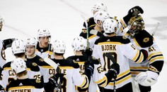 Boston si dodatočne uctil aj Haláka, ktorý ešte v decembri odchytal 500. zápas v NHL