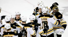 Boston si dodatočne uctil aj Haláka, ktorý ešte v decembri odchytal 500. zápas v NHL