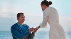 JLo ukázala, že kašle na klebety o nevere. Zverejnila fotky zo zásnub