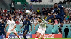 Na pľaci nechali všetko a turnaju zamávali skalpom obhajcu. Tunisku výhra na postup nestačila