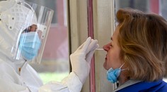 Britskú verziu koronavírusu zistili v Rakúsku aj dvom malým chlapcom zo Slovenska