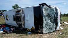 V Egypte havaroval autobus. Zomrelo 12 ľudí
