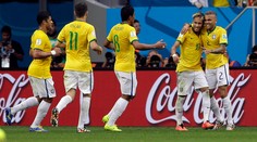 Aj najväčší sponzori FIFA majú dosť Blattera