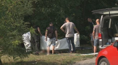 Cestujúci vo Veľkom Krtíši zažili šok. Na autobusovom nástupišti ležalo bezvládne telo muža