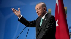 Turecko neratifikuje vstup Švédska do NATO skôr ako v októbri