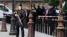 Tragédia vo Francúzsku: Štyri deti a jedna žena zomreli po útoku nožom na predmestí Paríža