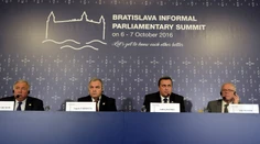 Európa by mala byť pre ľudí zrozumiteľnejšia, zhodujú sa šéfovia parlamentov