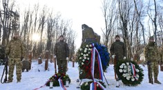 13 rokov po tragédii: Vojaci, minister a pozostalí si pripomenuli obete leteckej katastrofy