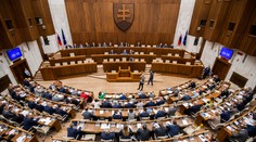 Čas vypršal: Strany odovzdali kandidátky do septembrových volieb, posledný prišiel Matovič