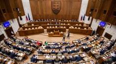 Stránka Národnej rady mala výpadok. Začala sa rekonštrukcia budovy, odôvodnil B. Kollár