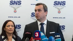 Národniari nechcú ustúpiť: Ani malé množstvo drogy nikoho neospravedlňuje