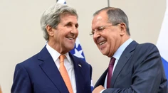 Lavrov vyzval na záchranu dohody o prímerí v Sýrii, stretol sa s Kerrym
