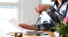 Úroky na hypotékach naďalej stúpajú a odborníci predpovedajú ešte horšie časy