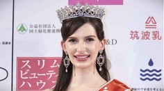 Rodená Ukrajinka, ktorá vyhrala súťaž Miss Japonsko, sa po škandále vzdala titulu