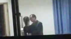 Video, po ktorom zvrhlého učiteľa ihneď vyhodili