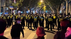 BBC tvrdí, že jej novinára v Šanghaji zadržala a zbila čínska polícia