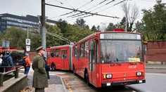 Na ceste naposledy. Bratislava sa rozlúčila s legendárnymi hranatými trolejbusmi