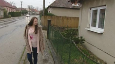 Lenka kúpila dom v dražbe, dodnes v ňom nebýva. Stala sa z neho nočná mora