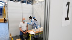 Štát spustil čakáreň na očkovanie. Tu je zoznam skupín, ktoré sa môžu prihlasovať