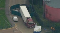 Vo Vietname zatkli osoby v súvislosti s nálezom tiel v kamióne v Británii