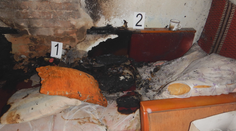 Muž zhorel vo vlastnom dome. Osudnou sa mu stala cigareta