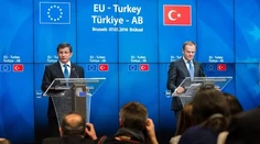 EÚ bude s Tureckom ďalej rokovať, detaily dotiahne do budúcotýždňového summitu