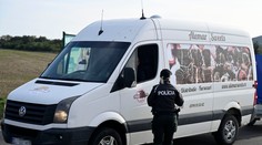 Minister vnútra sľubuje, že od budúceho týždňa nebude hraničný priechod, na ktorom by nestála policajná hliadka