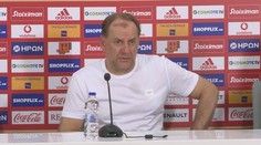 Weiss po zápase v Pireu svojich zverencov chválil, no jeden moment ho sklamal