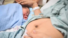 Deti narodené cisárskym rezom majú väčšiu šancu, že budú obézne a budú mať diabetes